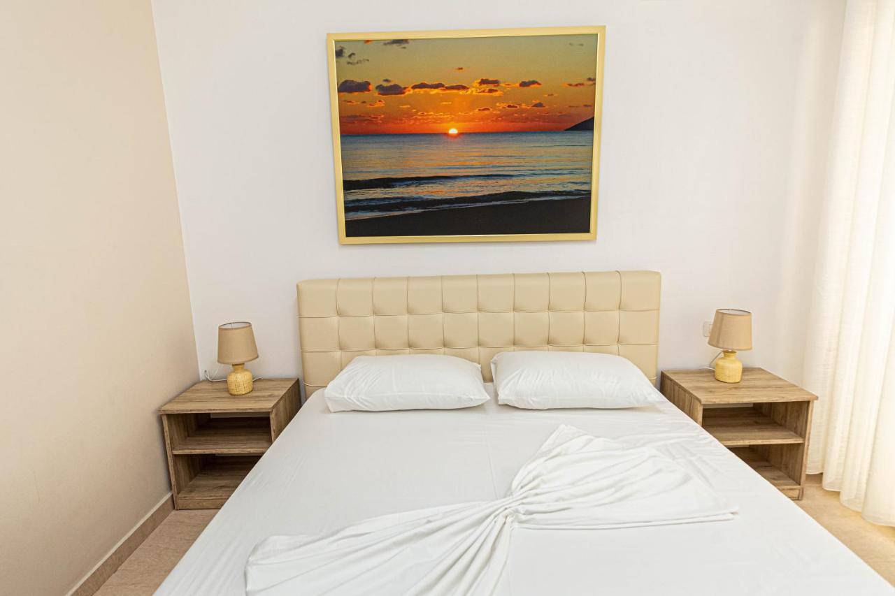 Jordan'S Hotel Vlorë 外观 照片