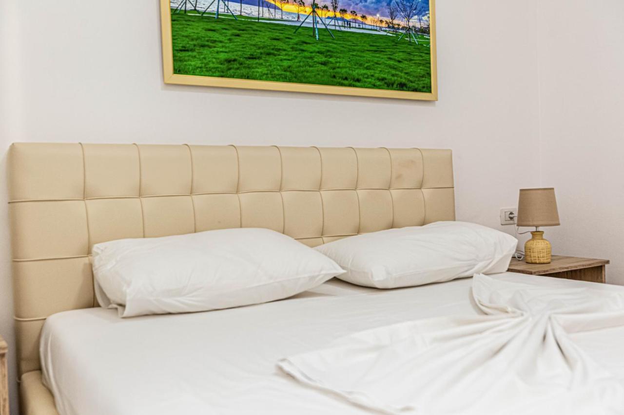 Jordan'S Hotel Vlorë 外观 照片