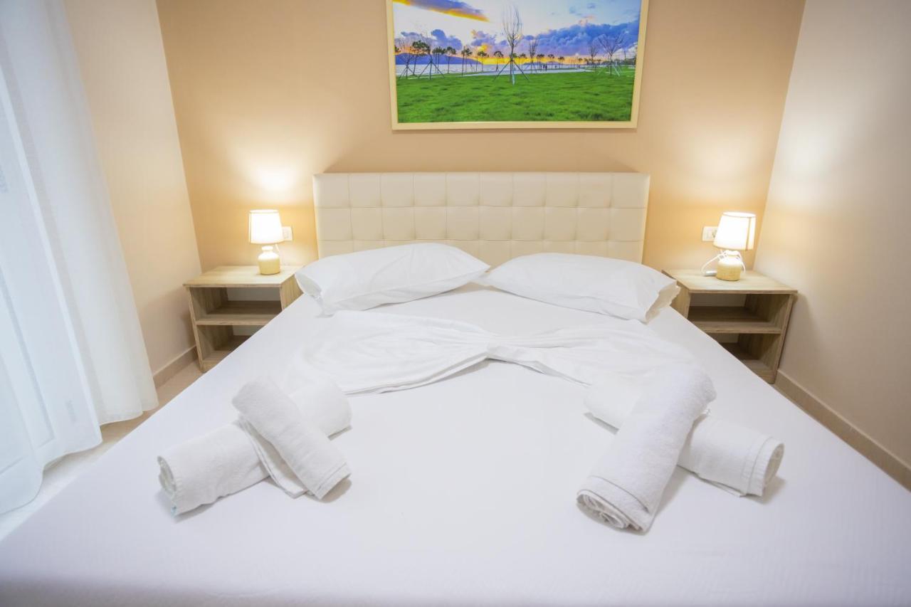 Jordan'S Hotel Vlorë 外观 照片