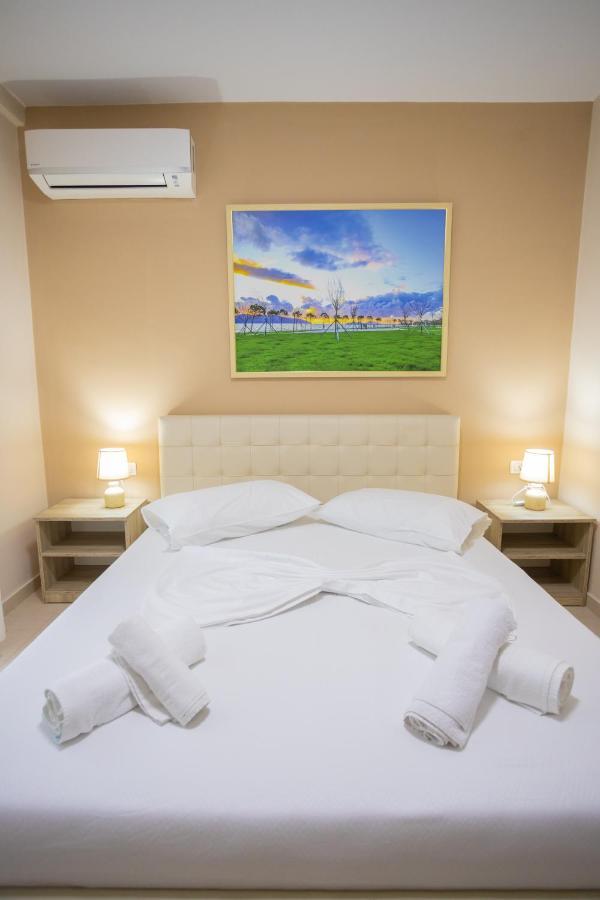 Jordan'S Hotel Vlorë 外观 照片