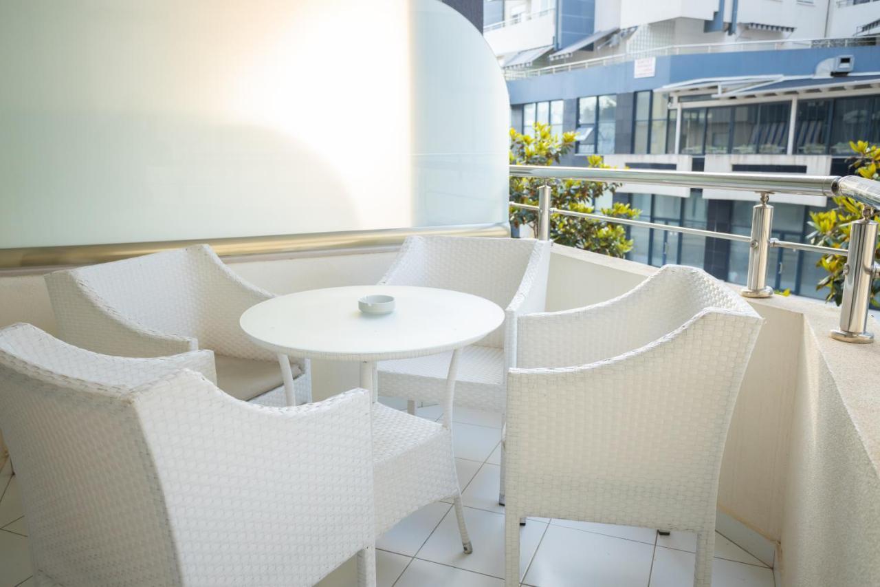 Jordan'S Hotel Vlorë 外观 照片